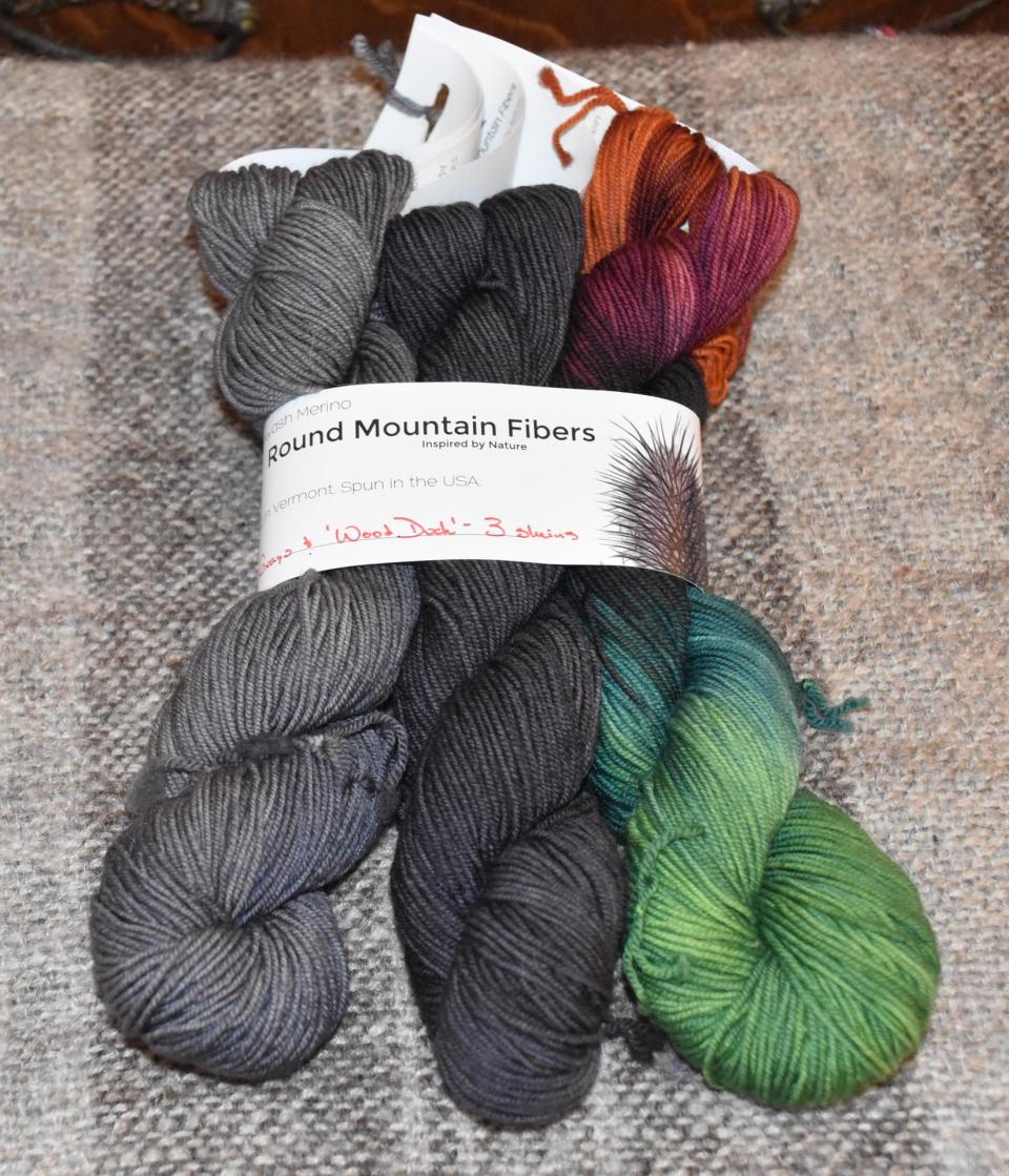 Round Mountain Fibers - Wood Duck